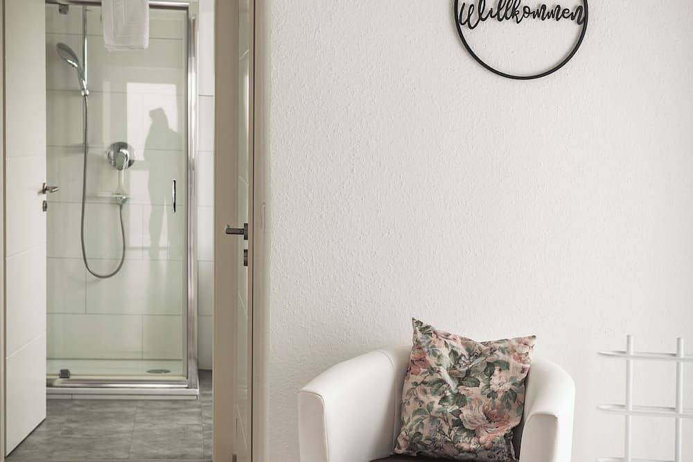 Ganze Wohnung, Ferienwohnung I Waldstraße - ideal für bis zu 4 Personen in Alsbach-Hähnlein, Südhessen