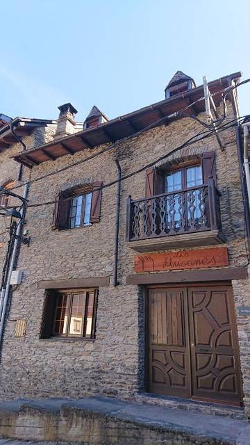 Gîte pour 5 personnes, avec vue et balcon dans Ribera de Cardós