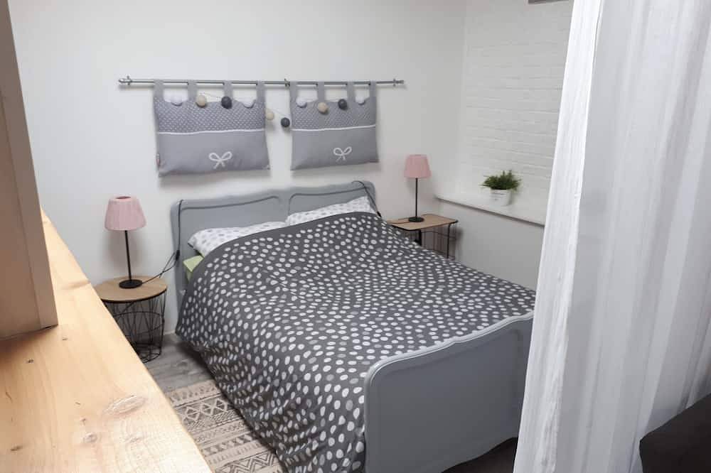 Appartement entier, Studio indépendant au 1ère étage à moins d'1 kilomètre du Château de Lavaux in Lavaux-Sainte-Anne, Rochefort (Wallonie)