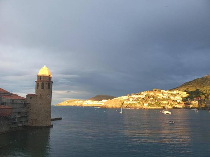 Gîte pour 4 personnes, avec Balcon ainsi que Terrasse et Vue dans Eglise Notre Dame Des Anges De Collioure