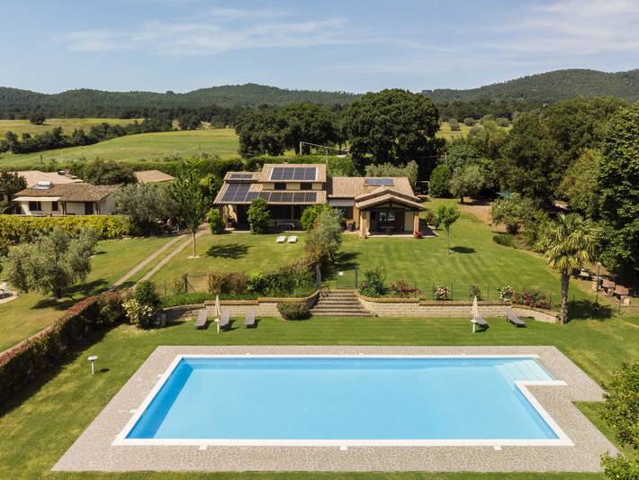 Ferienhaus für 6 Personen, mit Terrasse und Garten in Latium
