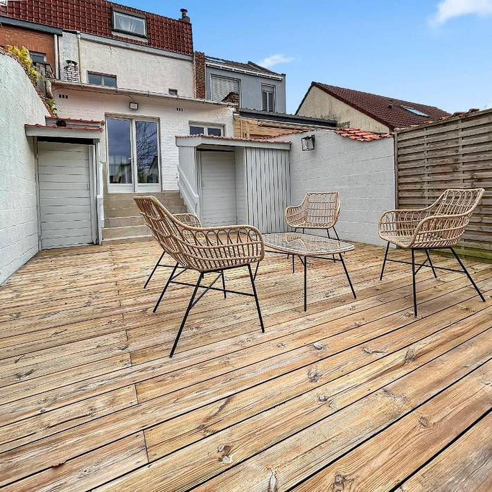 Location de vacances pour 6 personnes, avec Terrasse ainsi que Jardin et Vue à Lezennes