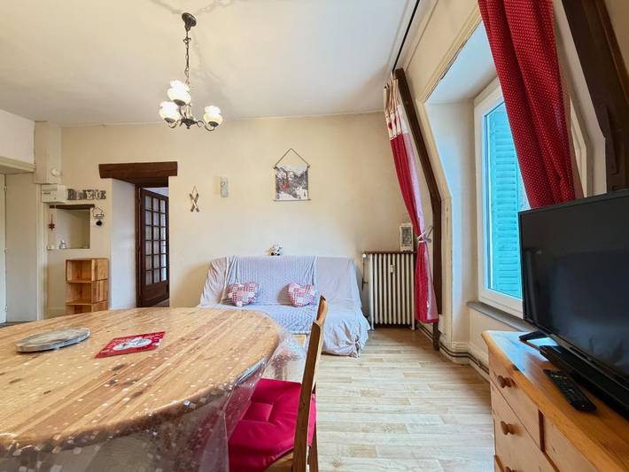 Appartement entier, Mont-Dore - T3 Centre, Wifi, 100m Commodités in Mont-Dore, Parc naturel régional des Volcans d'Auvergne