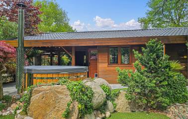 Gîte pour 5 personnes, avec terrasse et vue dans Erm