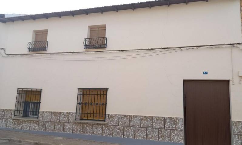 Apartamento para 8 personas, con Terraza en Mota del Cuervo