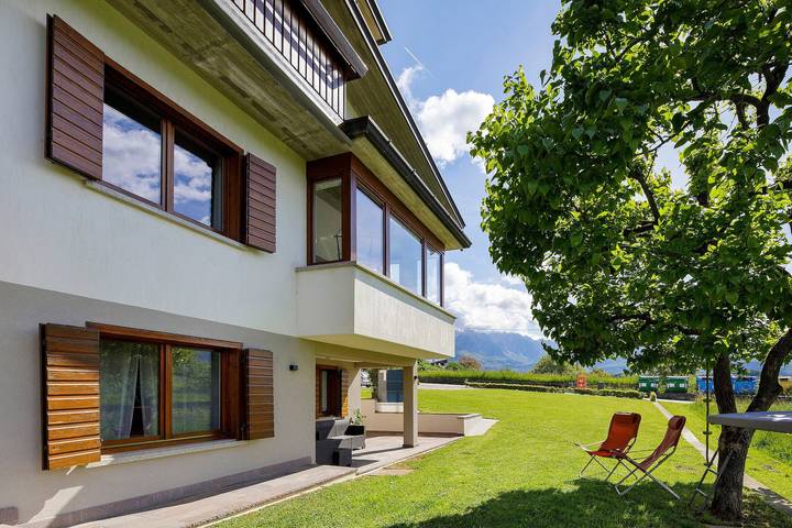 Ganze Wohnung, La Veranda – Ferienwohnung Alpago am Fuße des Monte Dolada, nahe Lago di Santa Croce in Pieve d'Alpago, Puos d'Alpago