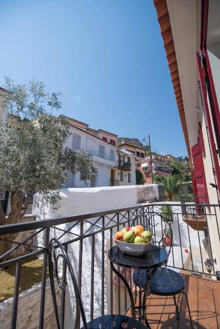 Maison d’hôte pour 2 personnes, avec terrasse et vue dans Région du Péloponnèse - 3