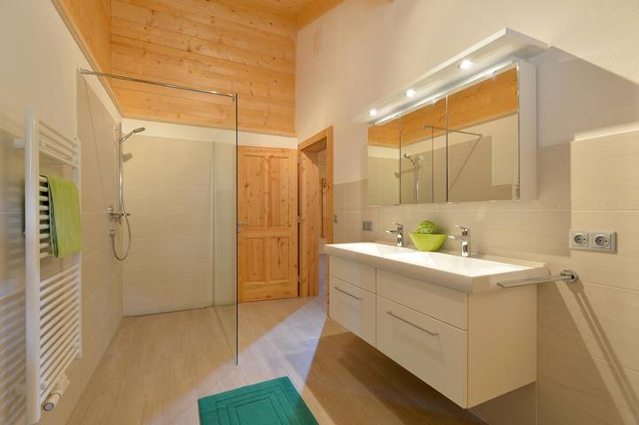 Geheel vakantieappartement, Appartement, douche, Wc, 3 slaapkamers in Söll, Kaisergebirge