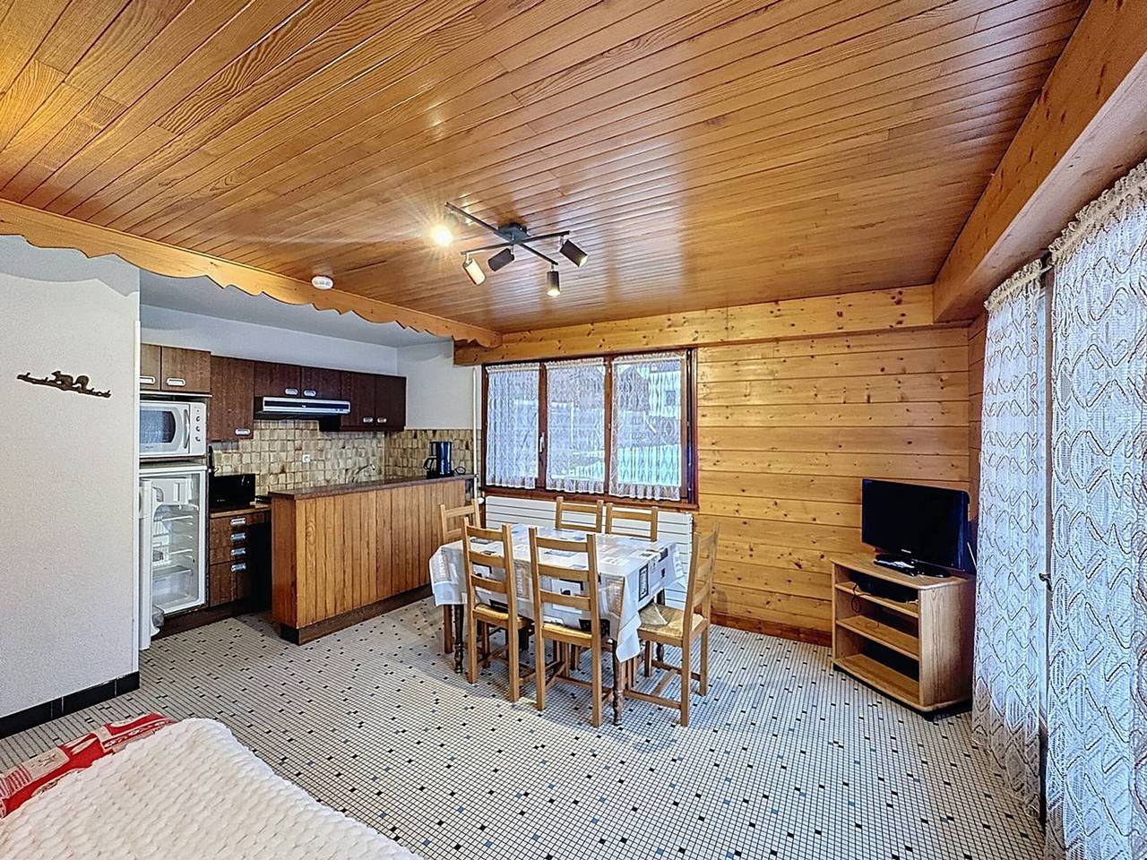 Geheel appartement, Vakantieappartement voor 6 personen met terras in Les Gets, Les Portes du Soleil