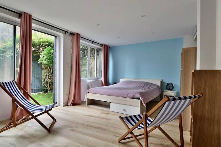 Location de vacances pour 12 personnes, avec terrasse dans Office De Tourisme Du Chateau D Olonne - 2