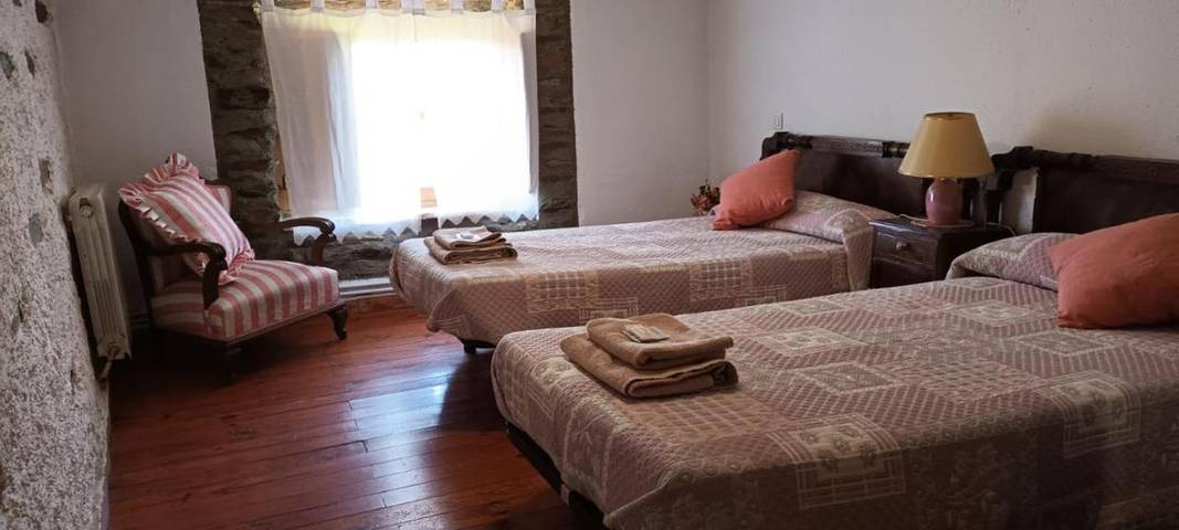 Casa de vacaciones para 12 personas, con vistas y balcón en Provincia de Salamanca - 4