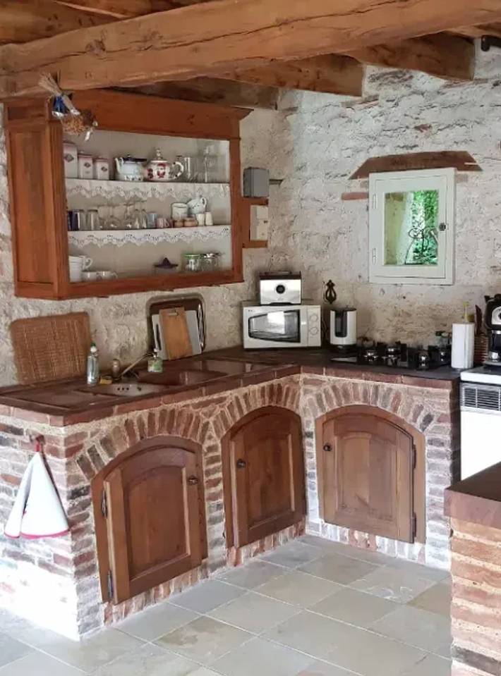 Location de vacances pour 2 personnes, avec piscine et balcon/terrasse à Montaigu-de-Quercy - 4