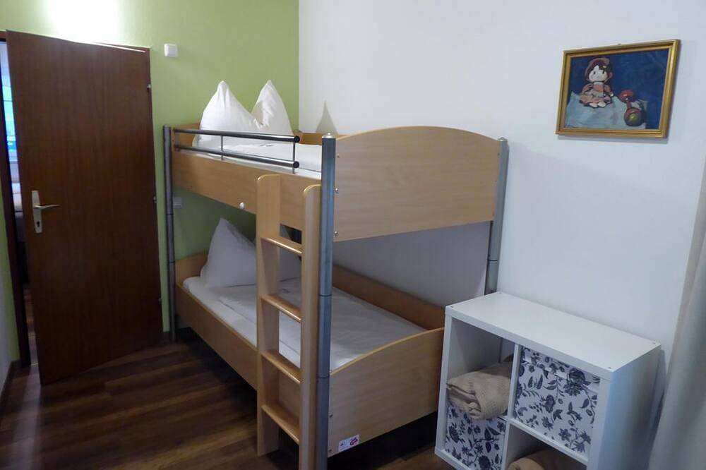 Appartement/Fewo, Badewanne, 2 Schlafräume - Gasthof Blasl in Losenstein, Steyr-Land