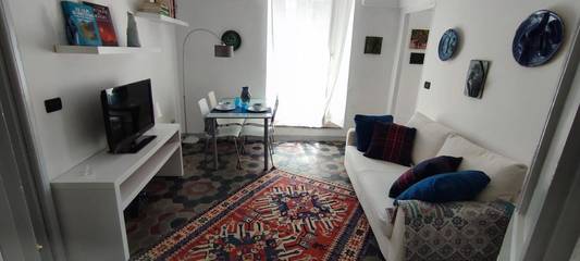 Gîte pour 4 personnes, avec vue et balcon à Cisano sul Neva