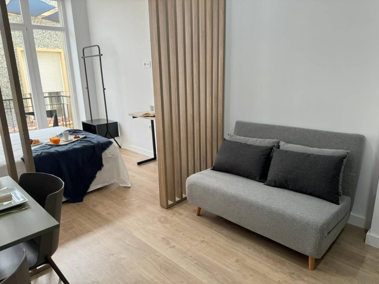 Entire apartment, Holiday apartment for 3 people with balcony in Badajoz, Badajoz Province