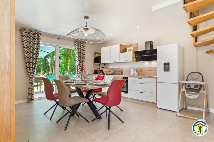 Location de vacances pour 6 personnes, avec jardin dans Virville - 4