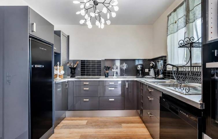 Acogedor piso de 135 m² con jardín, cerca de la playa de Veulettes-sur-Mer y del centro de la ciudad in Veulettes-sur-Mer, Región de Dieppe