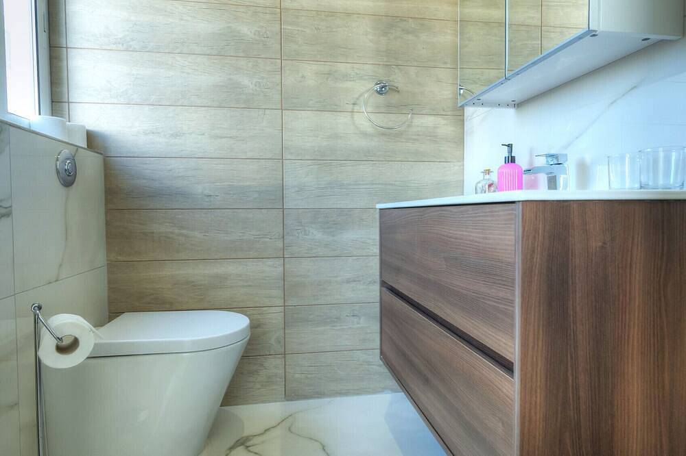 Apartamento inteiro, Elegant 2 bedrooms, large sun terrace, pool Gcat1-1 in Swieqi, Ilha de Malta