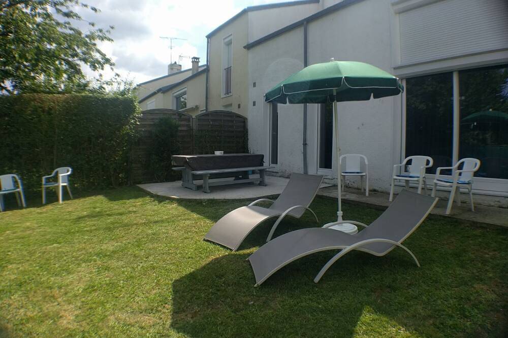 Luxury house close to Disney & Paris wifi & breakfast free. in Noisiel, Seine-et-Marne