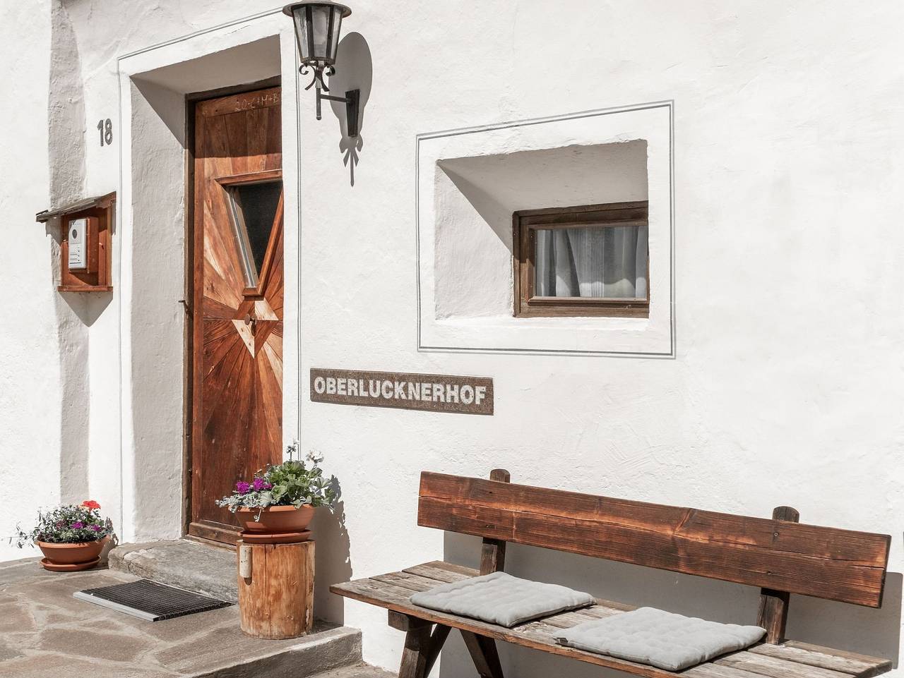 Ganze Ferienwohnung, B&B Oboluckna - Gipfelzimmer in Mühlen in Taufers, Sand in Taufers