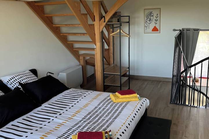 Air-conditioned vacation rentals surrounded by nature in La Chapelle-d'Andaine, Parc naturel régional Normandie-Maine