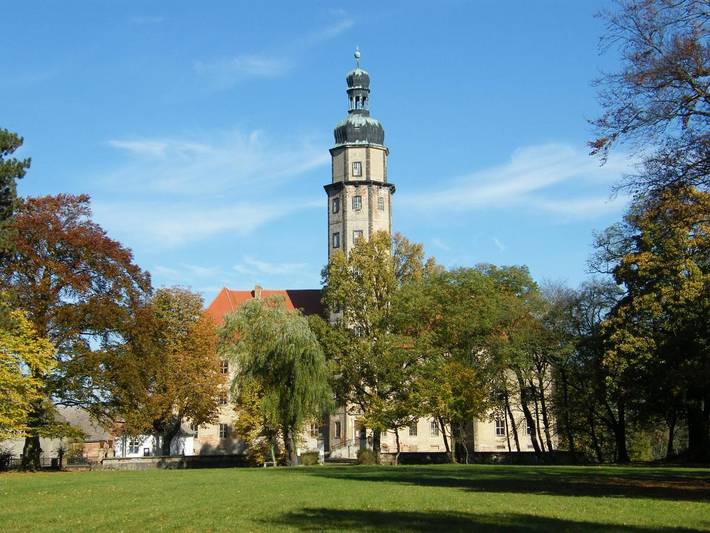Ferienwohnung für 5 Personen, mit Balkon und Terrasse sowie Garten und Sauna in Bad Schmiedeberg