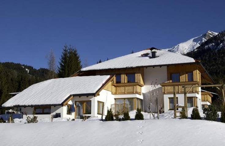 Ferienwohnung für 4 Personen, mit Balkon und Terrasse sowie Whirlpool und Garten in Seefeld in Tirol - 2