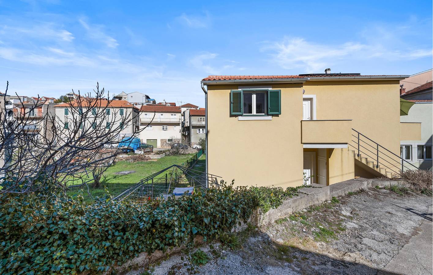 Ganze Ferienwohnung, Ferienwohnung für 4 Personen mit Garten in Raslina, Šibenik-Knin