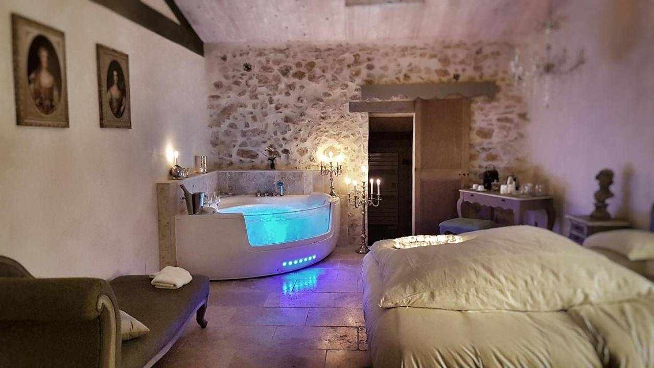 Suite in Flassans-sur-Issole, Côte méditerranéenne (France)