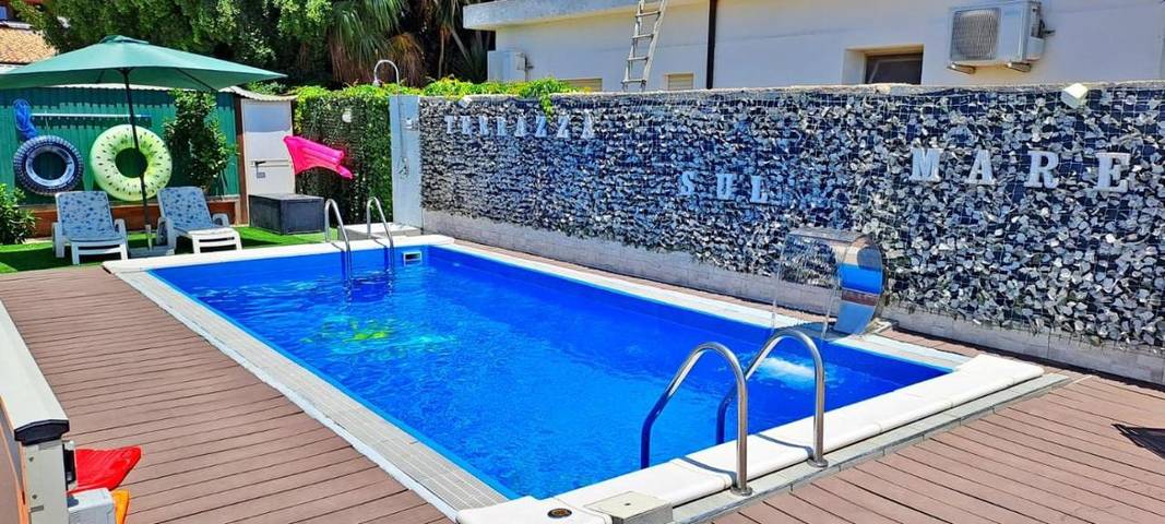 Location de vacances pour 7 personnes, avec jardin ainsi que piscine et vue à Porto Empedocle - 2