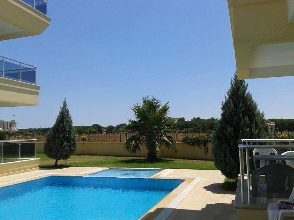 Ganze Ferienwohnung, 3 Bed Flat - Sleeps 7 - Pool - Garden - Parking in Belek, Provinz Antalya