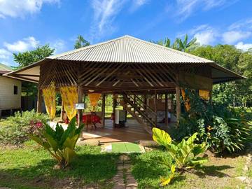 Cottage pour 2 personnes, avec terrasse à Roura