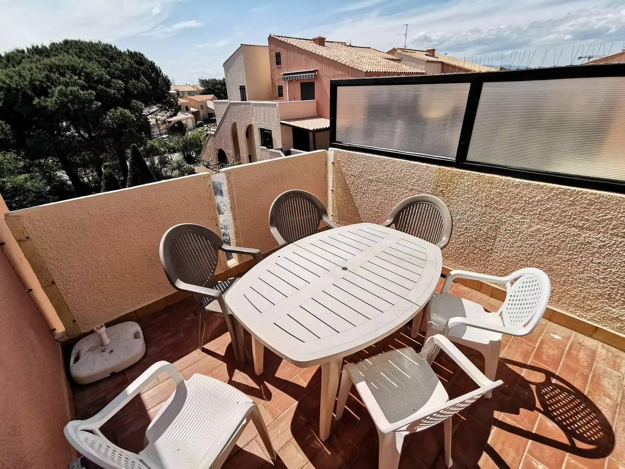 Entire apartment, Appt T2 Cab Or Mezz 6 sleeping accommodations Port Leucate. Ref: 2Ms4_258 in Port Leucate, Leucate