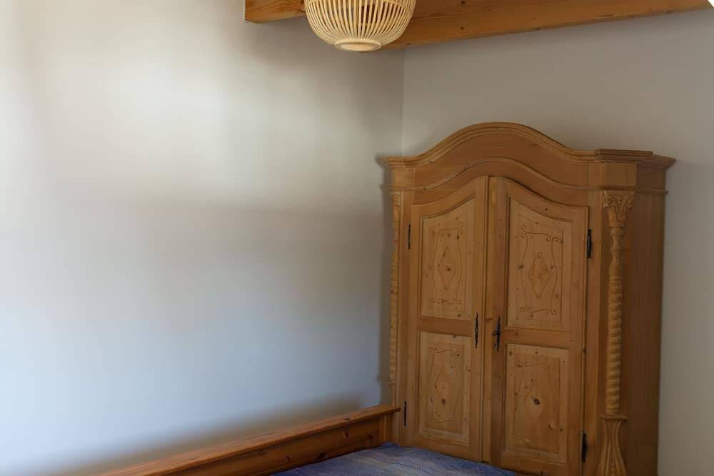 2) Fewo 3-Raum (60m², 4 Pers., 2 Schlafräume, Süd), tierfrei - Landhaus Xl mit in Carinerland, Neubukow-Salzhaff