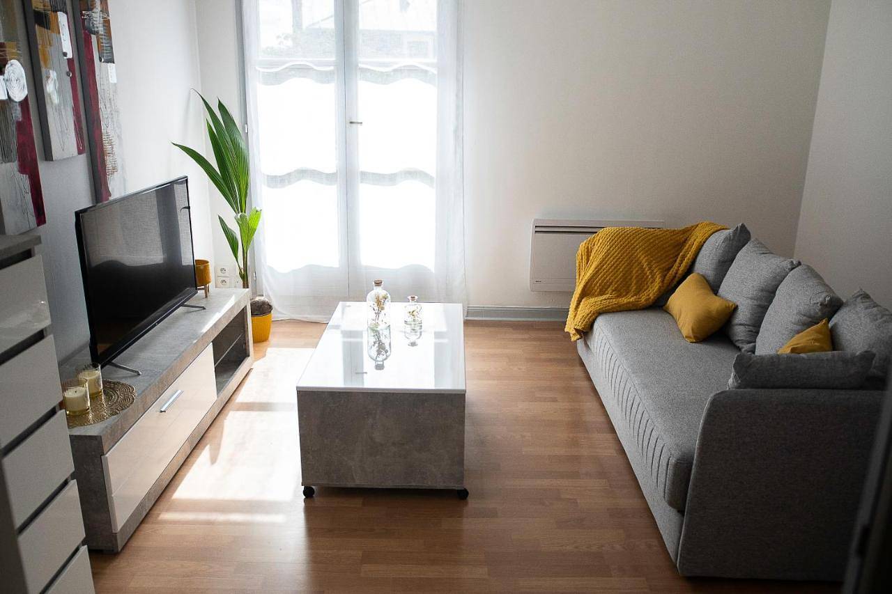Appartement entier, One-Bedroom Apartment in Mantes-la-Jolie, Yvelines