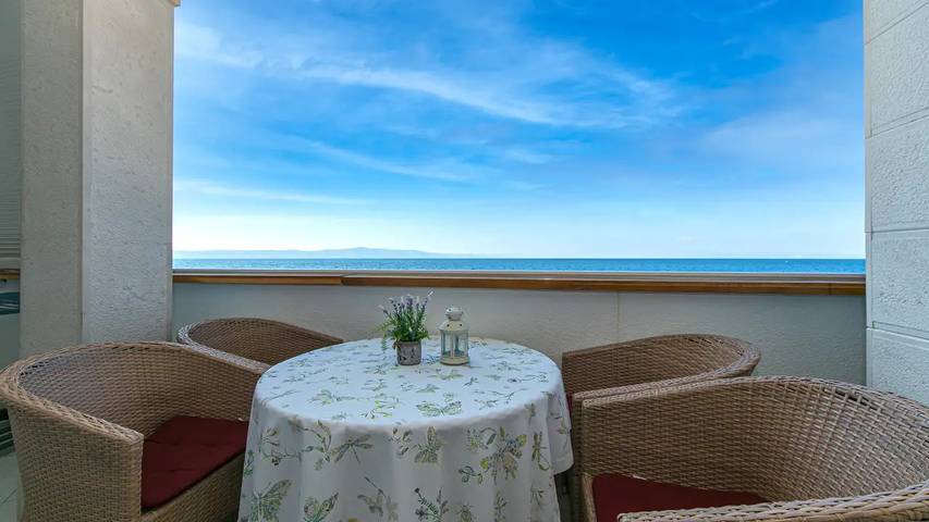 Apartament wakacyjny dla 6 osób, z taras w Drašnice