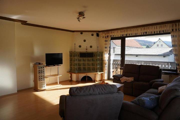 Ferienhaus für 6 Personen, mit Balkon und Terrasse sowie Garten und Ausblick in Hilders - 4