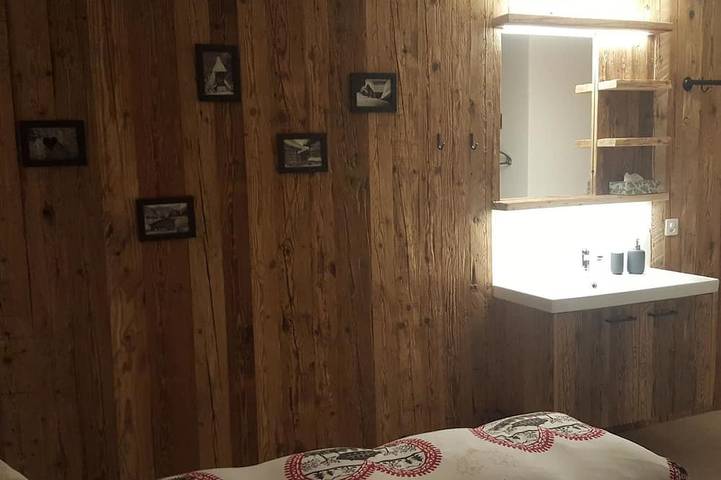 Ganze Wohnung, Chalet Waldperle Appartement/Fewo, Dusche, Wc, 2-Bettwohnung in Arosa, Plessur Alpen