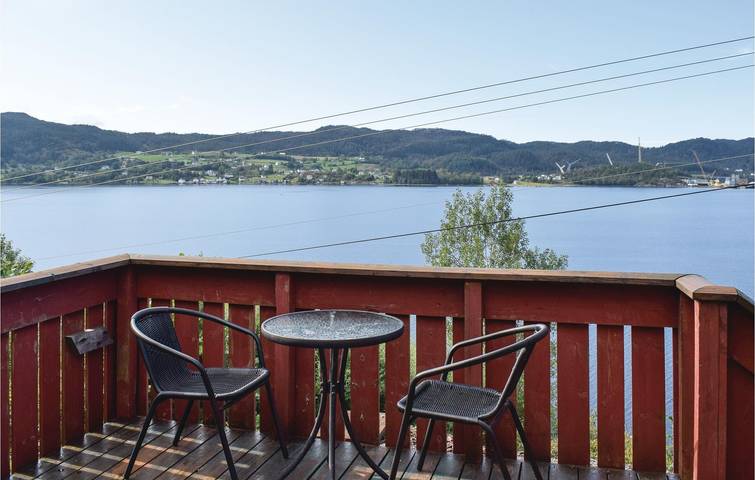 Ferienhaus für 6 Personen mit Garten in Hardangerfjord