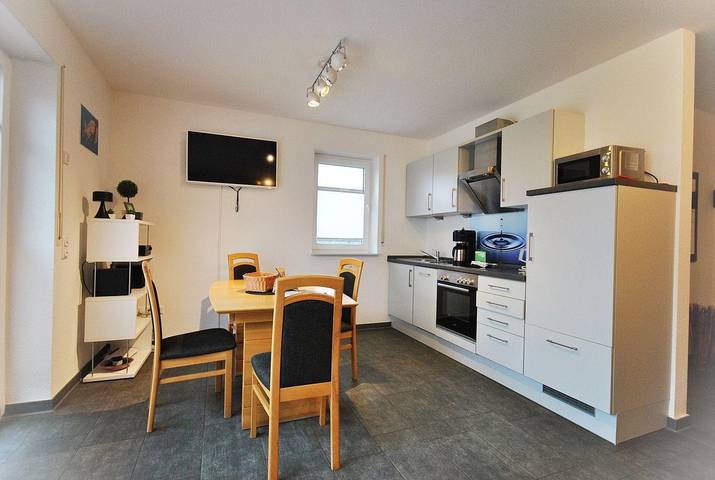 Ferienhaus für 4 Personen, mit Garten und Terrasse in Norddeich