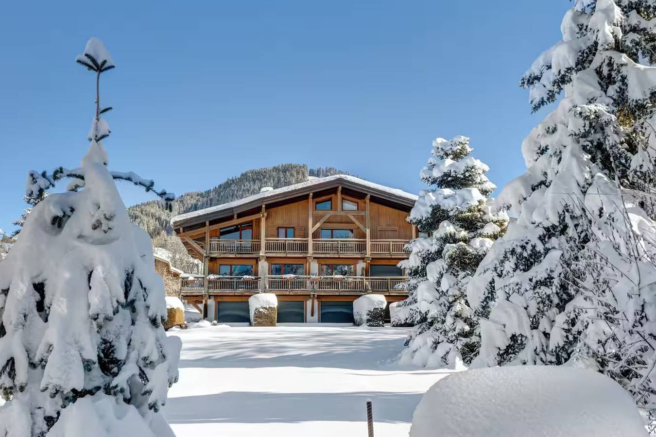 Appartement entier, Appartement avec jardin en front de neige in Megève, Pays du Mont-Blanc