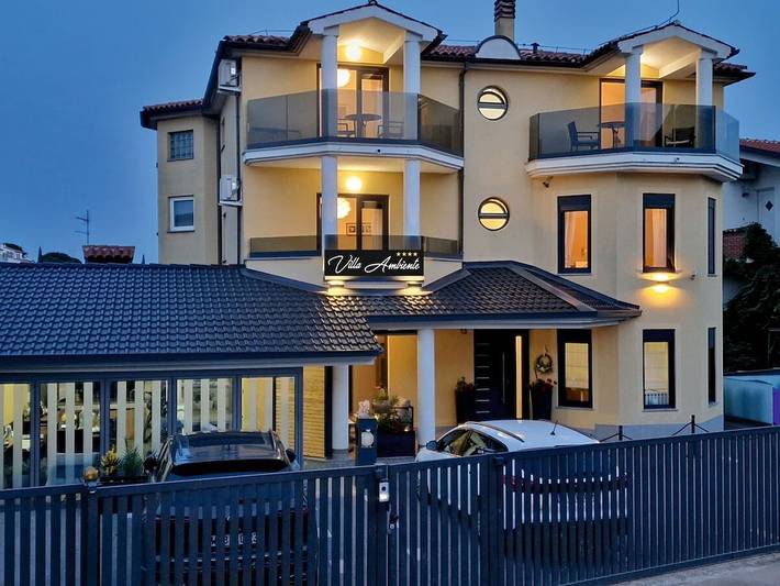 Ferienhaus für 3 Personen, mit Balkon und Terrasse sowie Garten in Pjescana Uvala