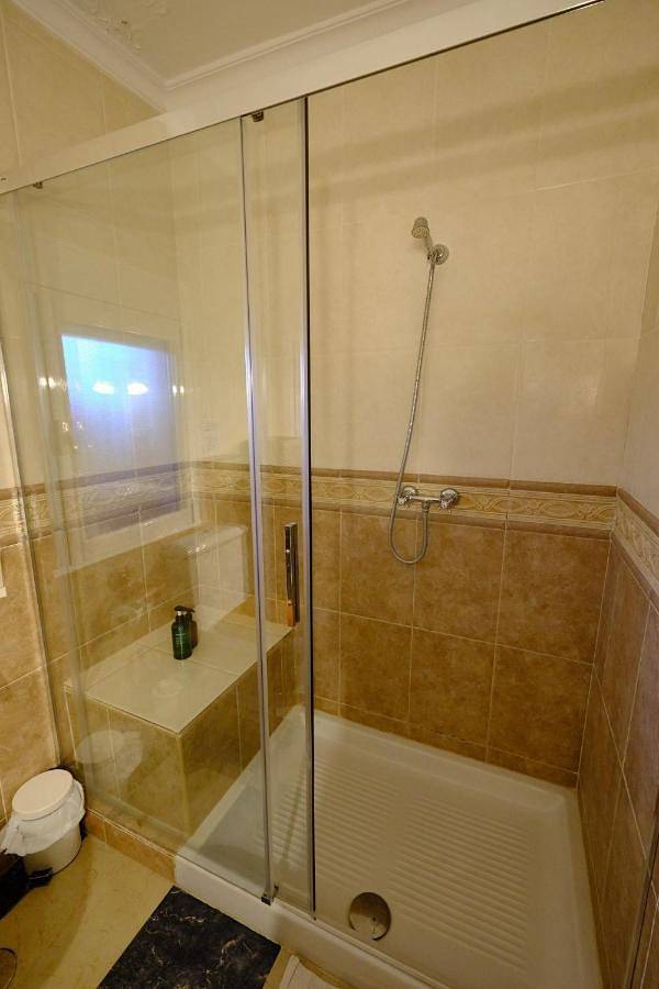 Casa rural para 8 personas, con Balcón y Terraza además de Jardín y Piscina en El Padul - 2