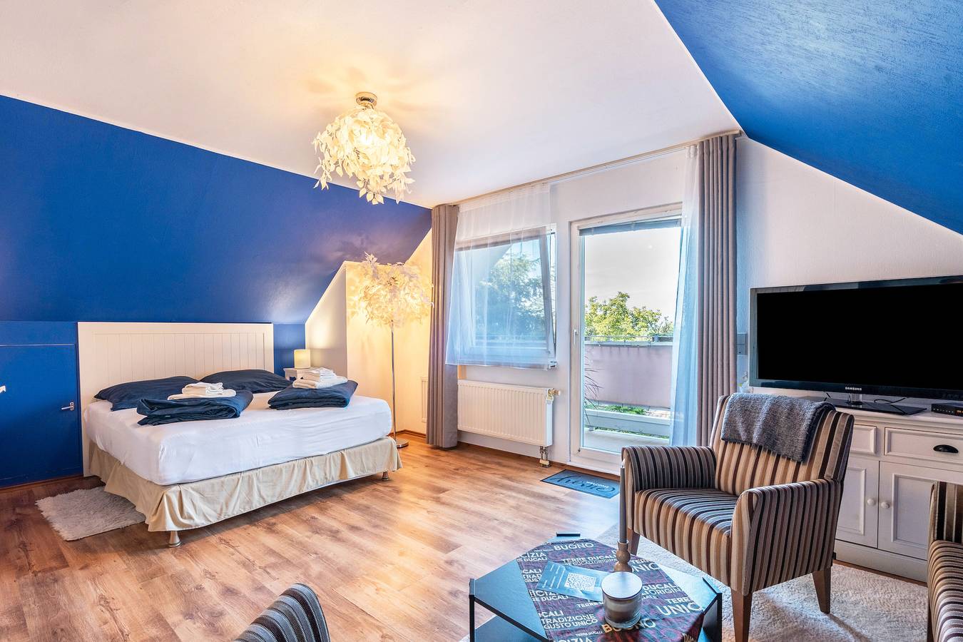 Ganze Wohnung, Ferienwohnung Im Ländlichen Raum" mit Balkon und Wi-Fi in Felixsee, Lausitzer Seenland