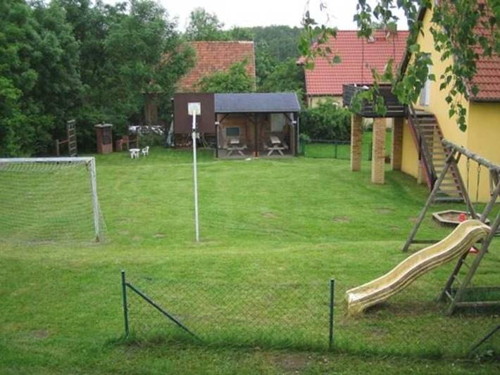 Ganze Ferienwohnung, Ferienwohnung am Kreßinsee - Ferienwohnung 1              2-6 Personen in Walow, Mecklenburgische Seenplatte