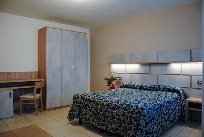 Hotel per 4 persone, con sauna e idromassaggio nonché giardino, con animali domestici - 1