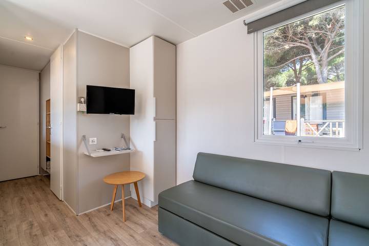 Gîte pour 6 personnes, avec jardin et sauna ainsi que bassin pour enfant et jacuzzi à Vendres - 4