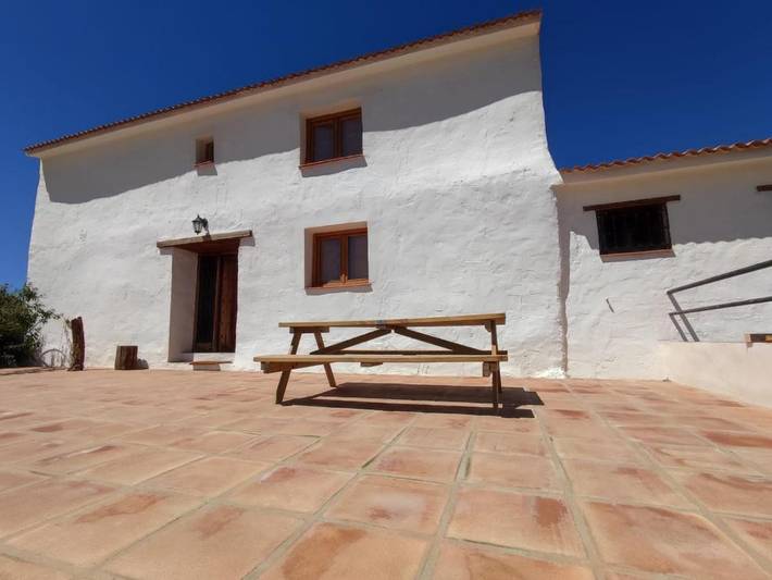 Casa rural para 5 personas, con terraza y vistas, Se admiten mascotas en Málaga