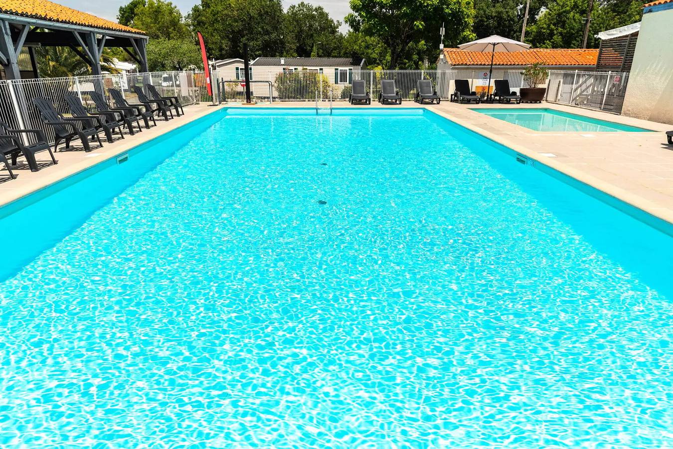 Mobil-home | Classic | 2 Ch. | 4 pers. | Terrasse surélevée in Saint-Georges-de-Didonne, Côte de Beauté