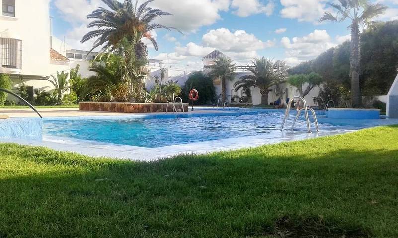 Apartamento para 4 personas, con piscina en Playa Serena (Roquetas de Mar)